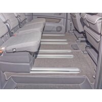 Tappetino in velluto per vano passeggeri, Design...